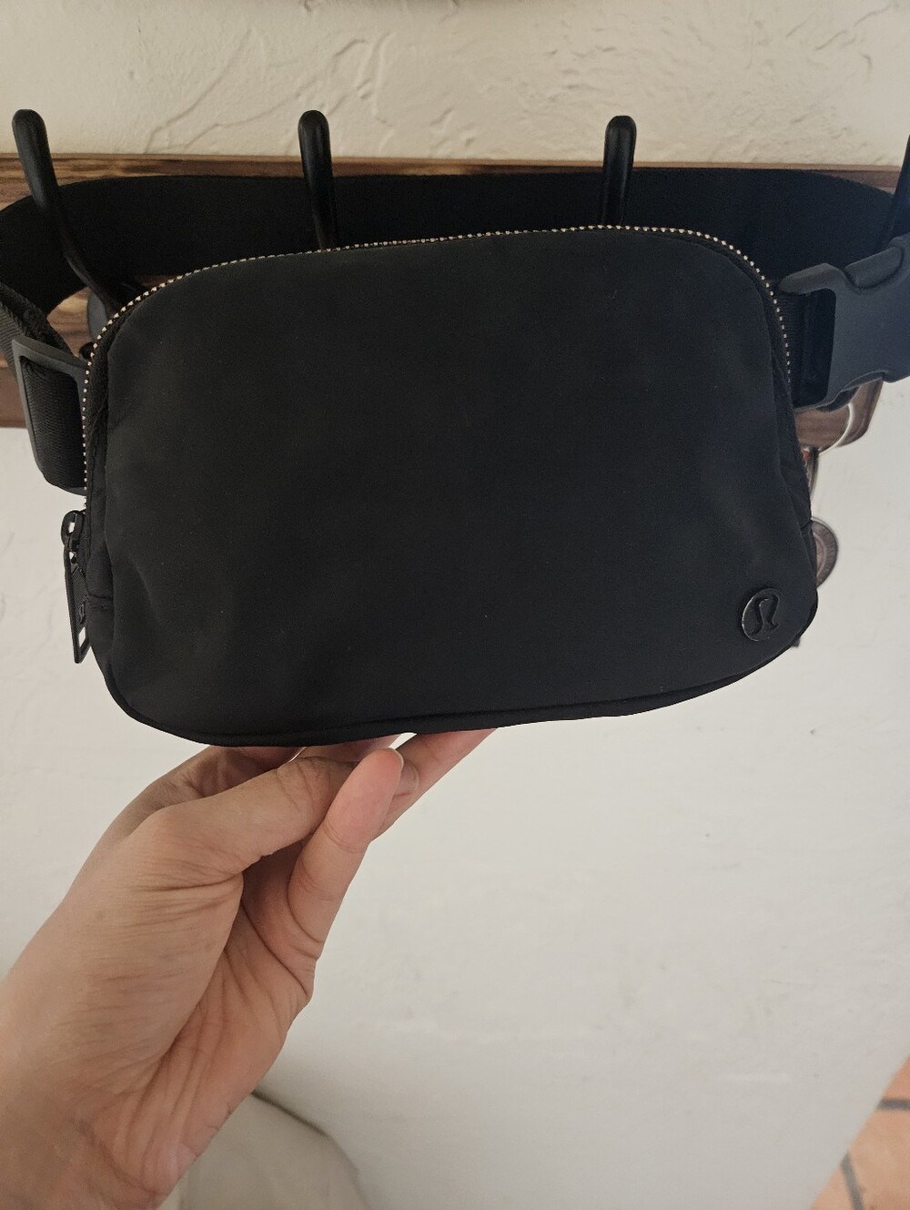 LULULEMON Everywhere Belt Bag 1L BLK Black